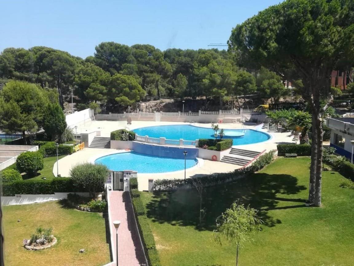 Luminoso Apartamento En Salou Con Terraza Y Parque Infantil Ideal Familias ภายนอก รูปภาพ