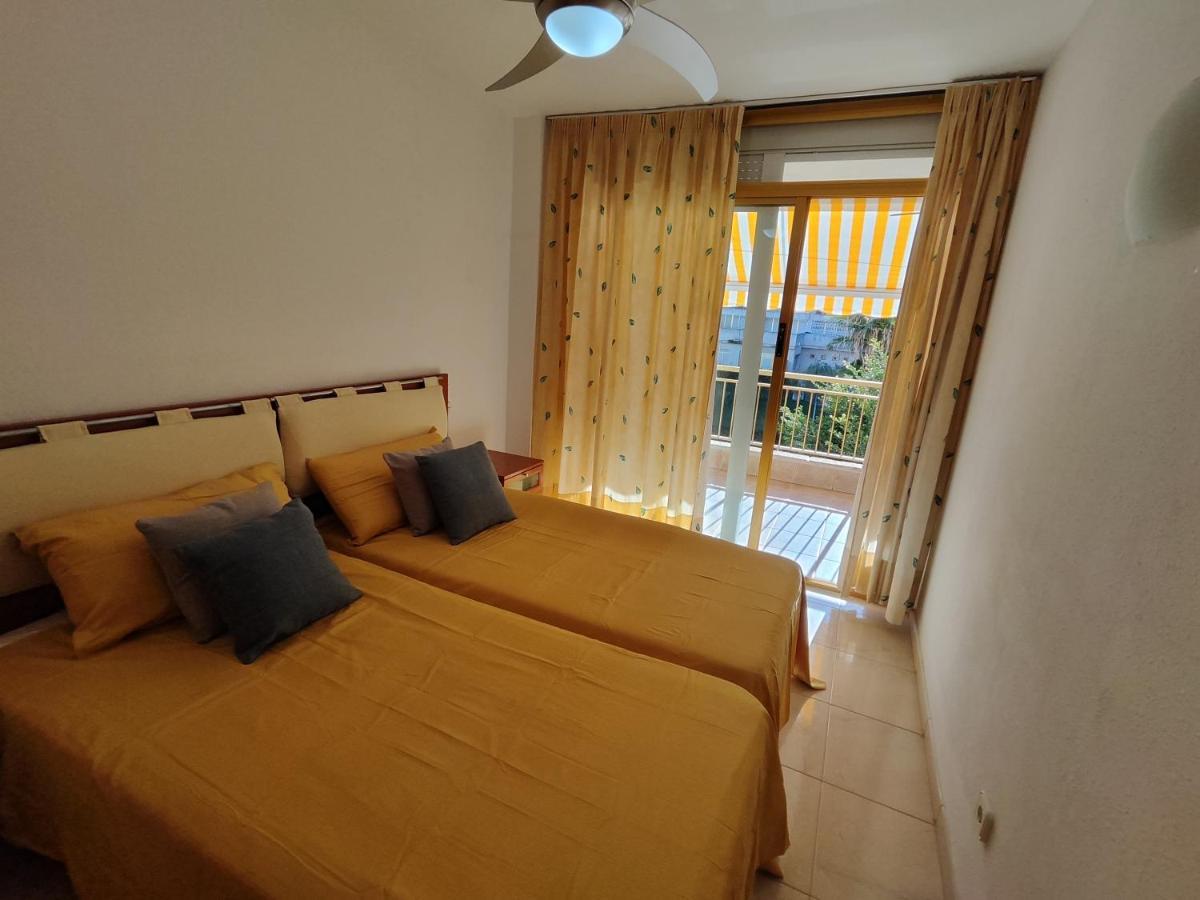 Luminoso Apartamento En Salou Con Terraza Y Parque Infantil Ideal Familias ภายนอก รูปภาพ