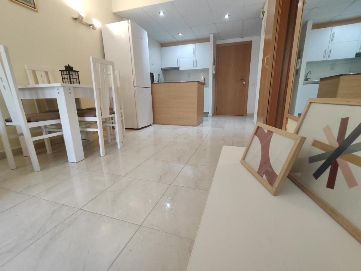 Luminoso Apartamento En Salou Con Terraza Y Parque Infantil Ideal Familias ภายนอก รูปภาพ