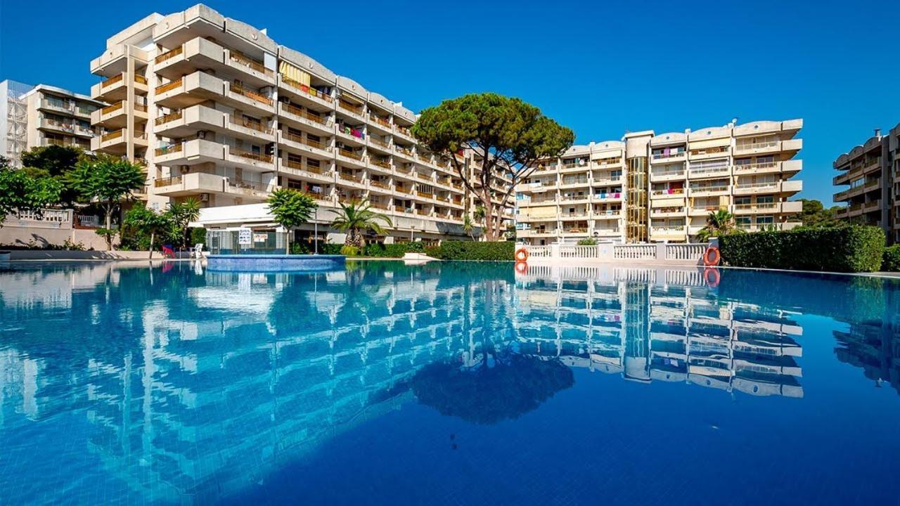 Luminoso Apartamento En Salou Con Terraza Y Parque Infantil Ideal Familias ภายนอก รูปภาพ